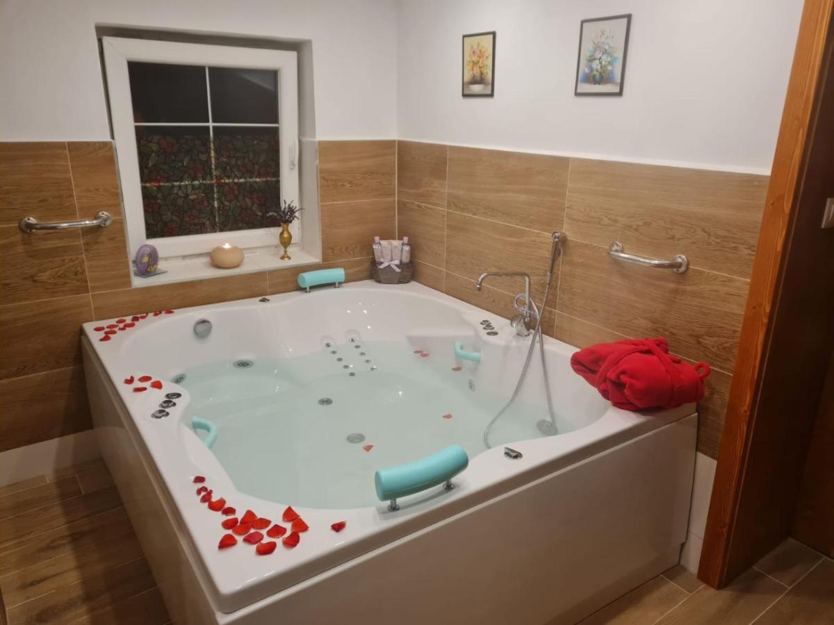 Apartmany Petronela Маков Екстериор снимка